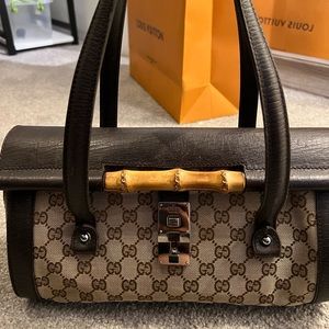 Authentic GUCCI bamboo barrel bag